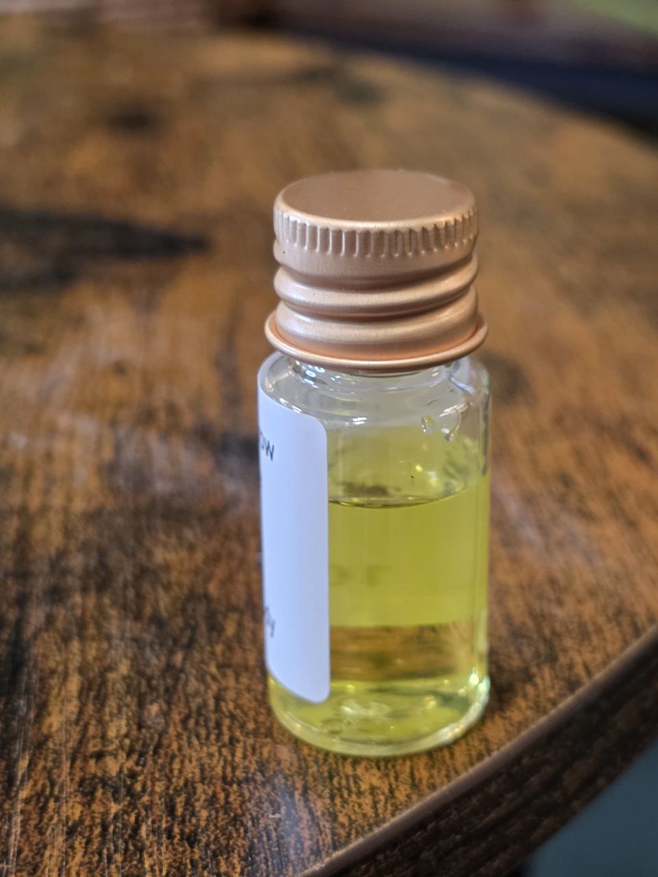VZOREK 10 ML Hesi Hydroponické hnojivo pro mladé rostliny 1L- žluté 