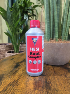 Hesi Root Complex pro zdravé kořeny- červený