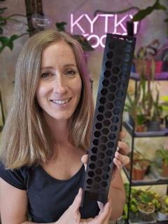 Mechová opora černá M 35 cm bez výplně