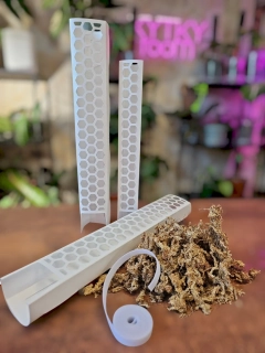 Mechová opora exclusive bílá s mechem a zip páskou