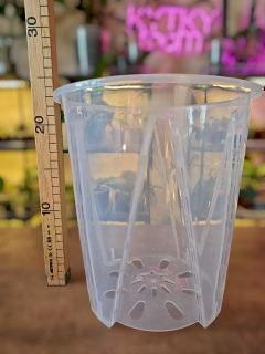 Hluboký průhledný květináč s bočními vzduchovými otvory 21 cm